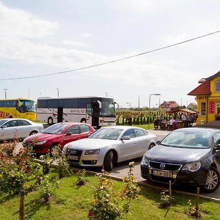 Hotel Rozsa Csarda